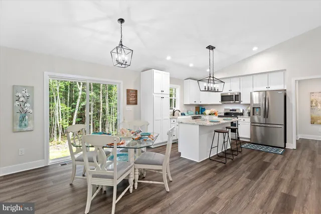 $556,900 | 23439 Valley Lane, Unionville, VA 22567