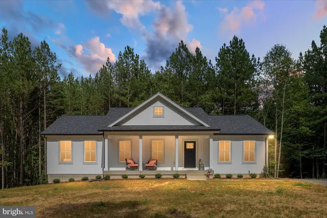 $556,900 | 23439 Valley Lane, Unionville, VA 22567