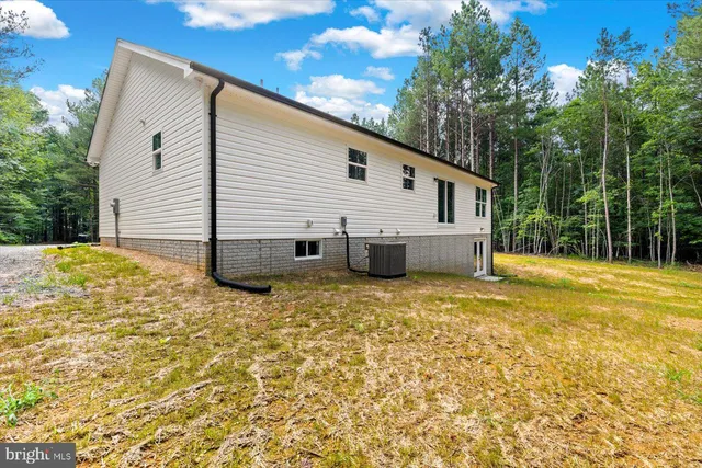 $556,900 | 23439 Valley Lane, Unionville, VA 22567