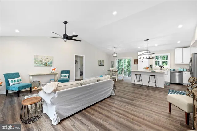 $556,900 | 23439 Valley Lane, Unionville, VA 22567