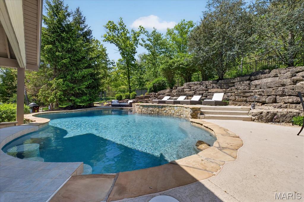 3817 Indian Ridge Lane Defiance, MO 63341 - Photo 59 of 80