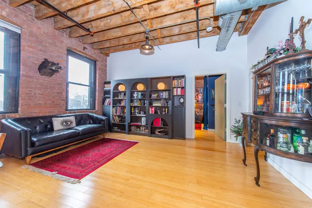 $3,500 | 61 New Jersey Railroad Avenue, Newark, NJ 07105