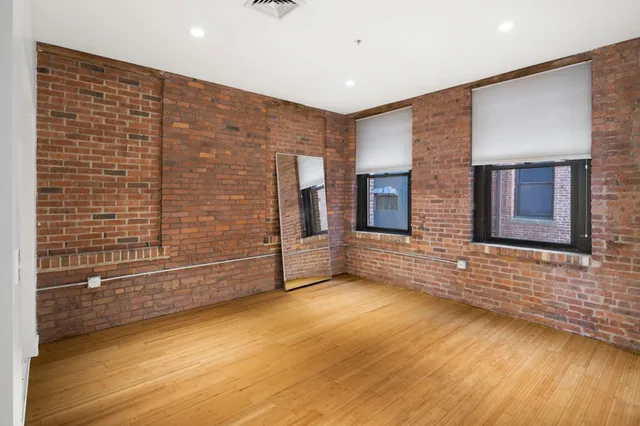 $3,500 | 61 New Jersey Railroad Avenue, Newark, NJ 07105