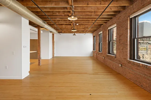 $3,500 | 61 New Jersey Railroad Avenue, Newark, NJ 07105