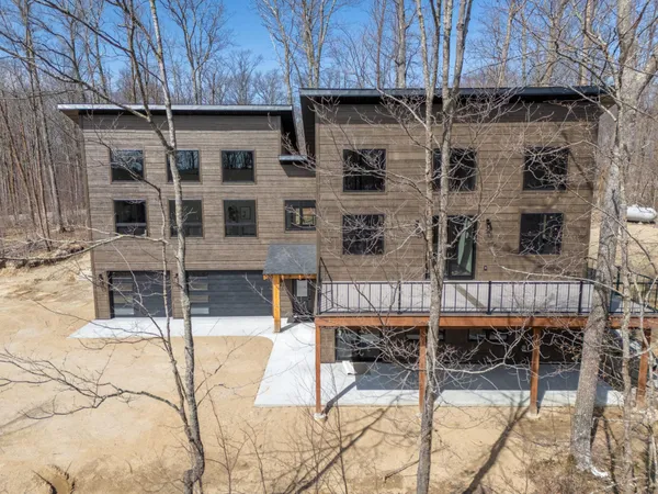 $699,000 | 30167 Nicholas Street, Grand Rapids, MN 55744