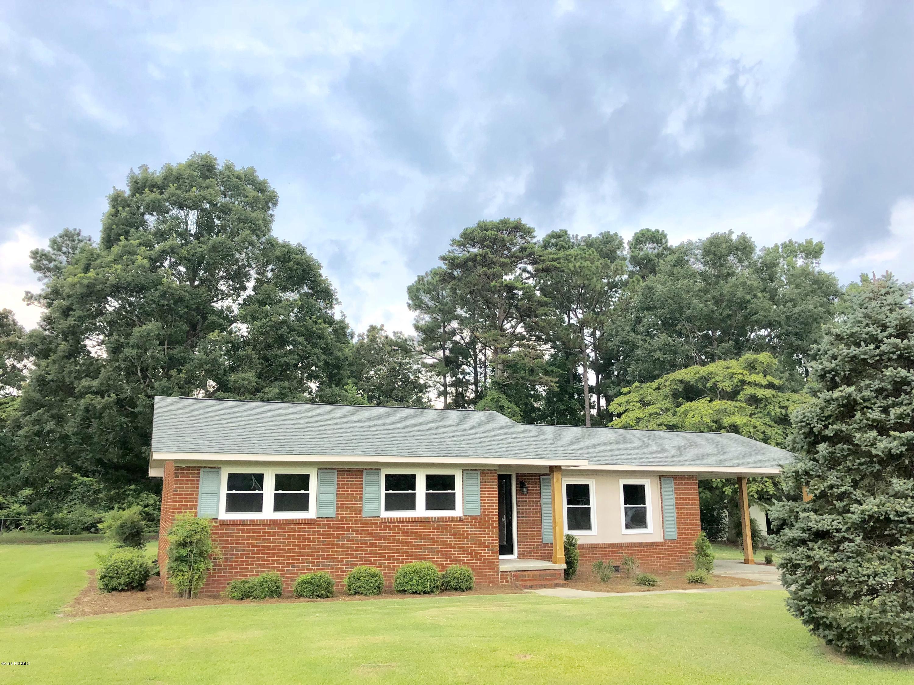 525 Inman Lake Road Whiteville, NC 28472 - Photo 34 of 35 Front View
