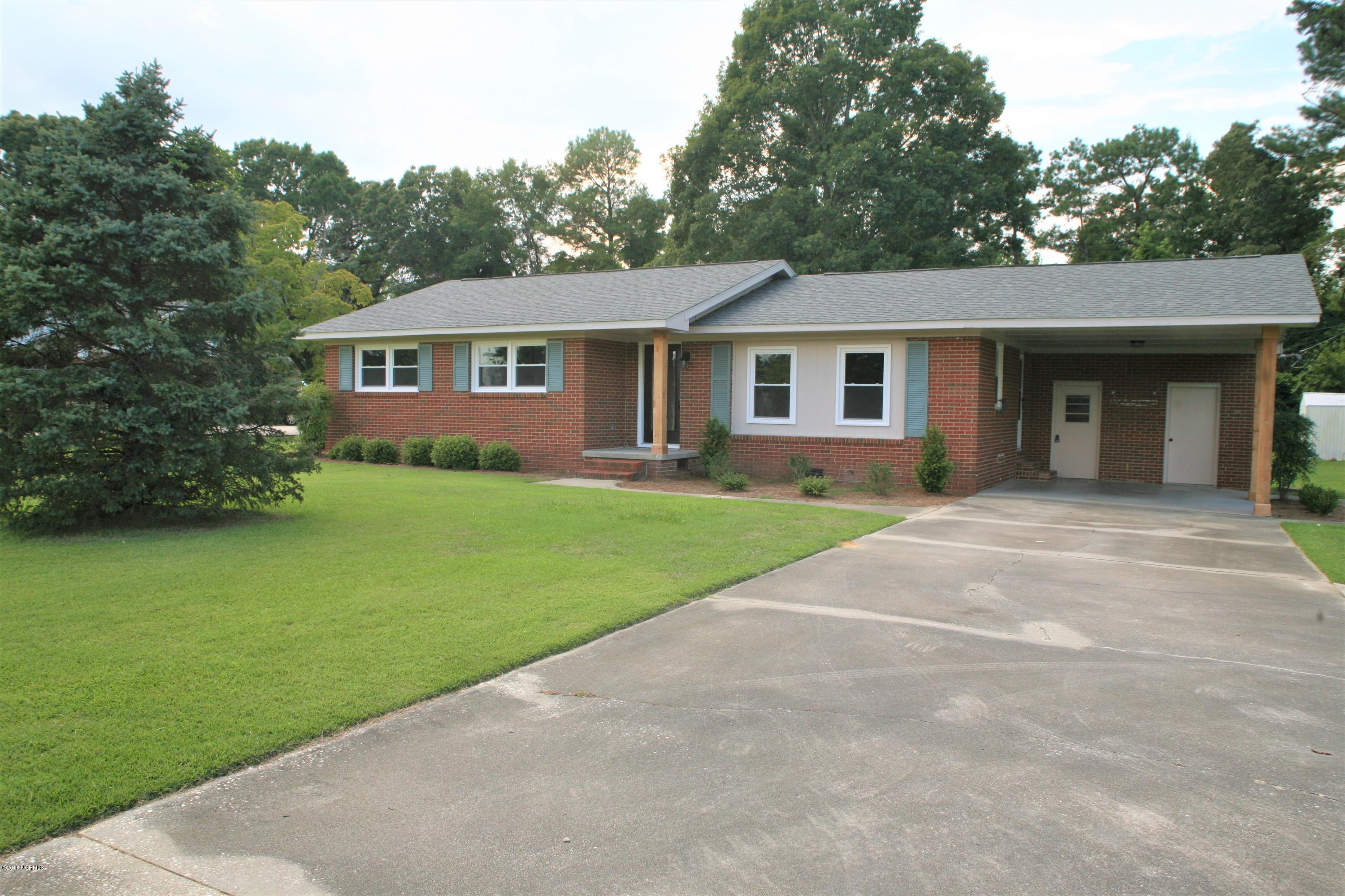 525 Inman Lake Road Whiteville, NC 28472 - Photo 35 of 35 Front View with Carport and Laundry Room/Storage