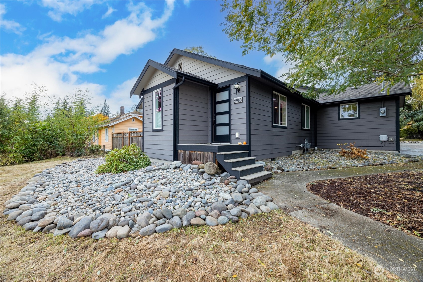 2918 McLeod Road Bellingham, WA 98225 - Photo 1 of 38 Gallery Image 1