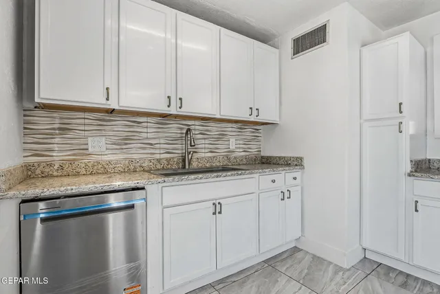 $389,000 | 3715 North Stanton Street, El Paso, TX 79902