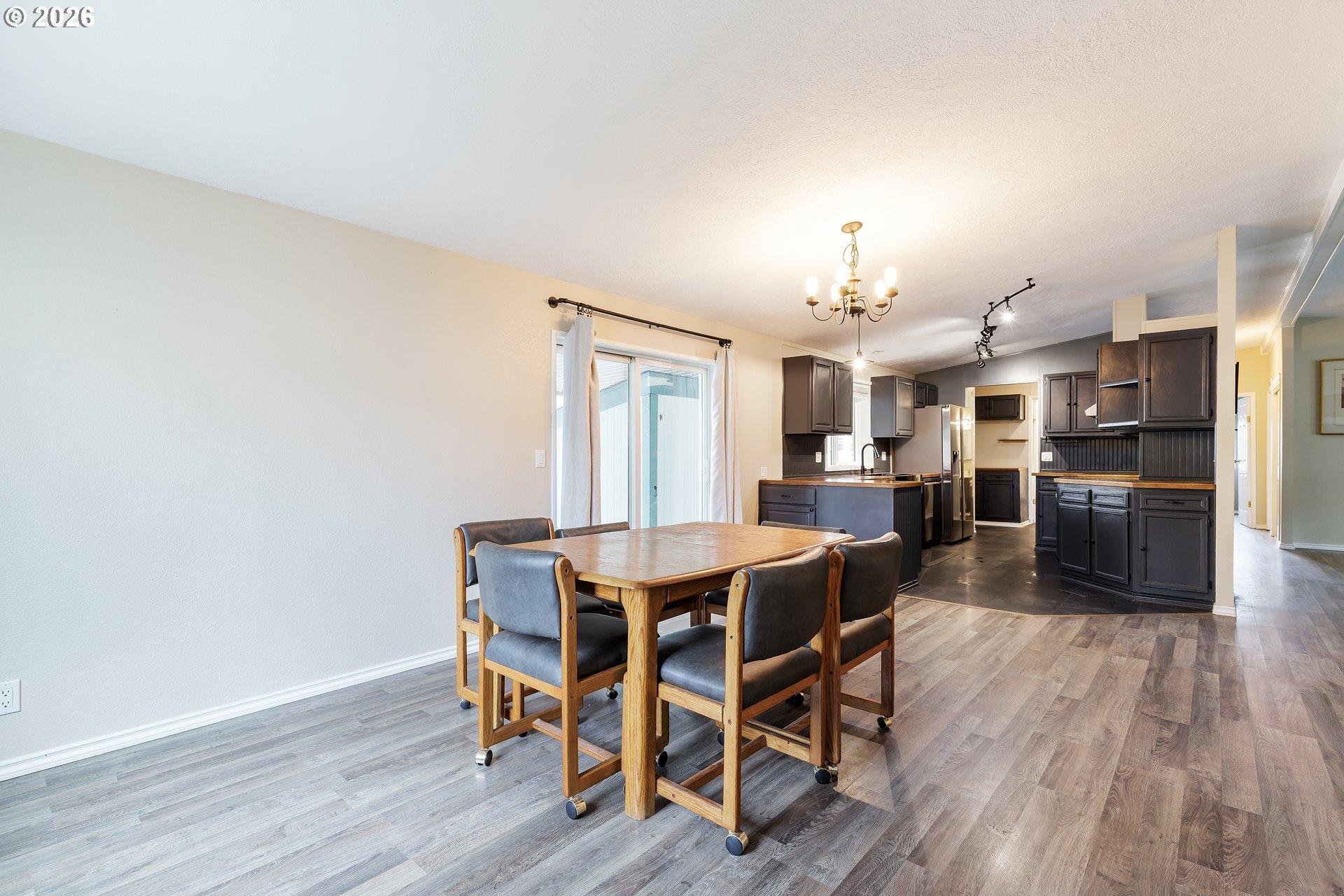 12450 Southwest Fischer Road, Unit 103 Portland, OR 97224 - Photo 19 of 38 Gallery Image 19
