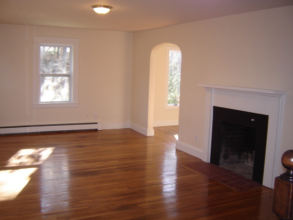 574 Edgell Road Framingham, MA 01701 - Photo 3 of 12