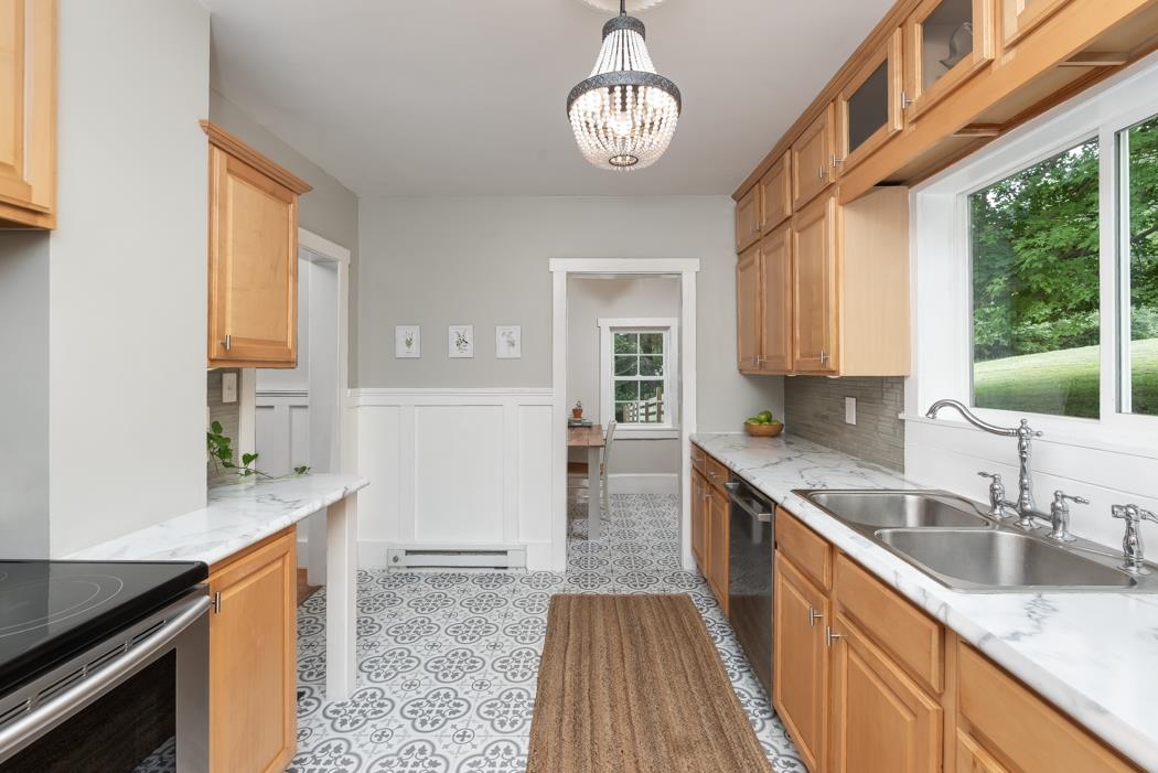 237 Berry Farm Road Verona, VA 24482 - Photo 23 of 73 Gallery Image 23