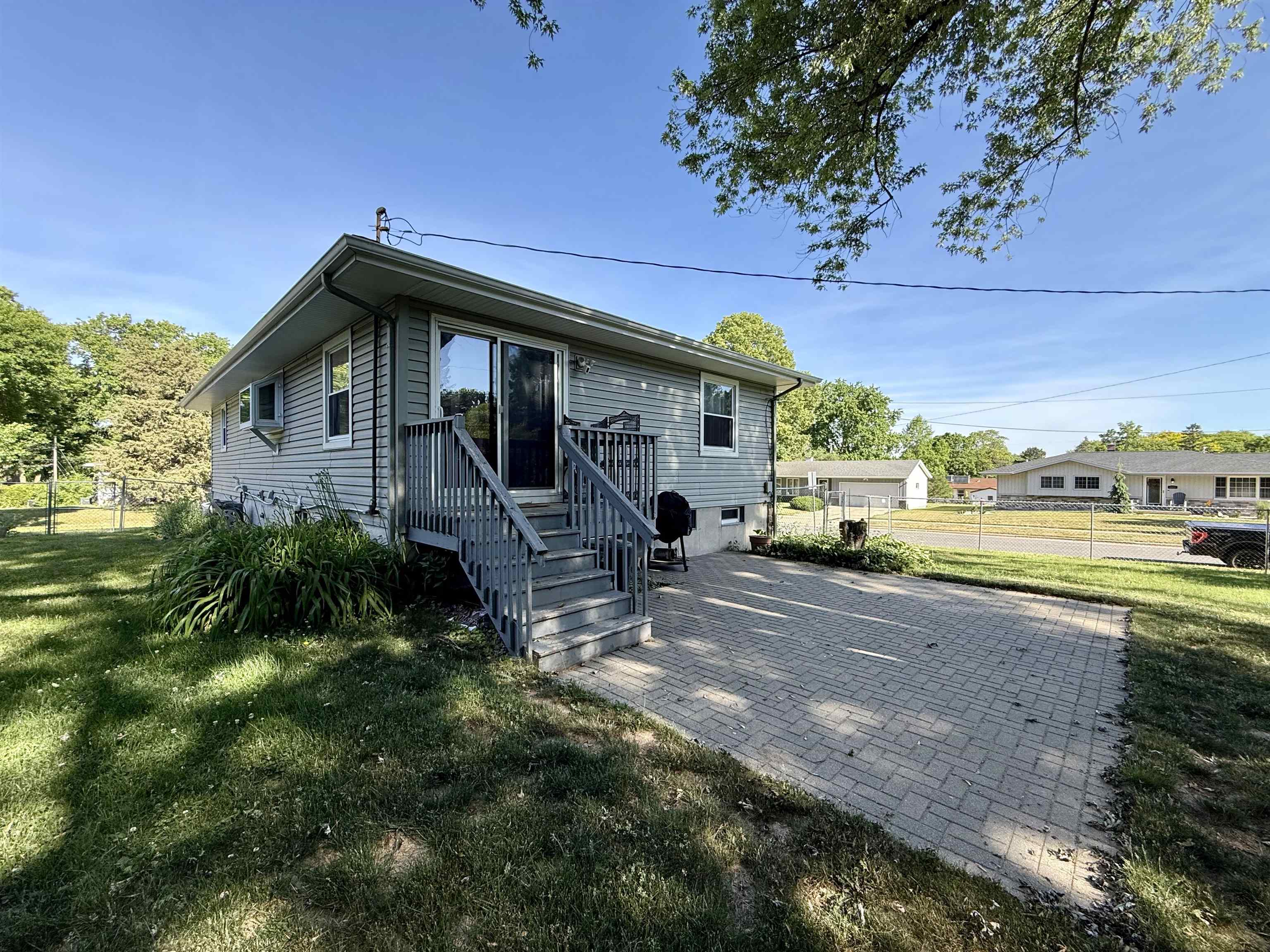 4701 Starker Avenue Madison, WI 53716 - Photo 35 of 41