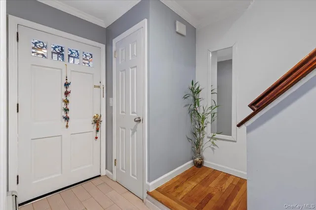 a view of an entryway