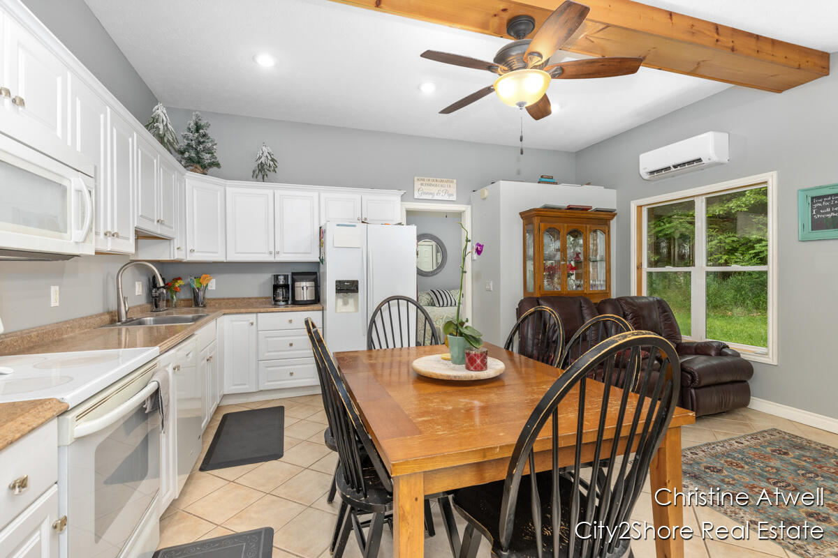 1495 Yeckley Road Hastings, MI 49058 - Photo 29 of 36 IMG_1028