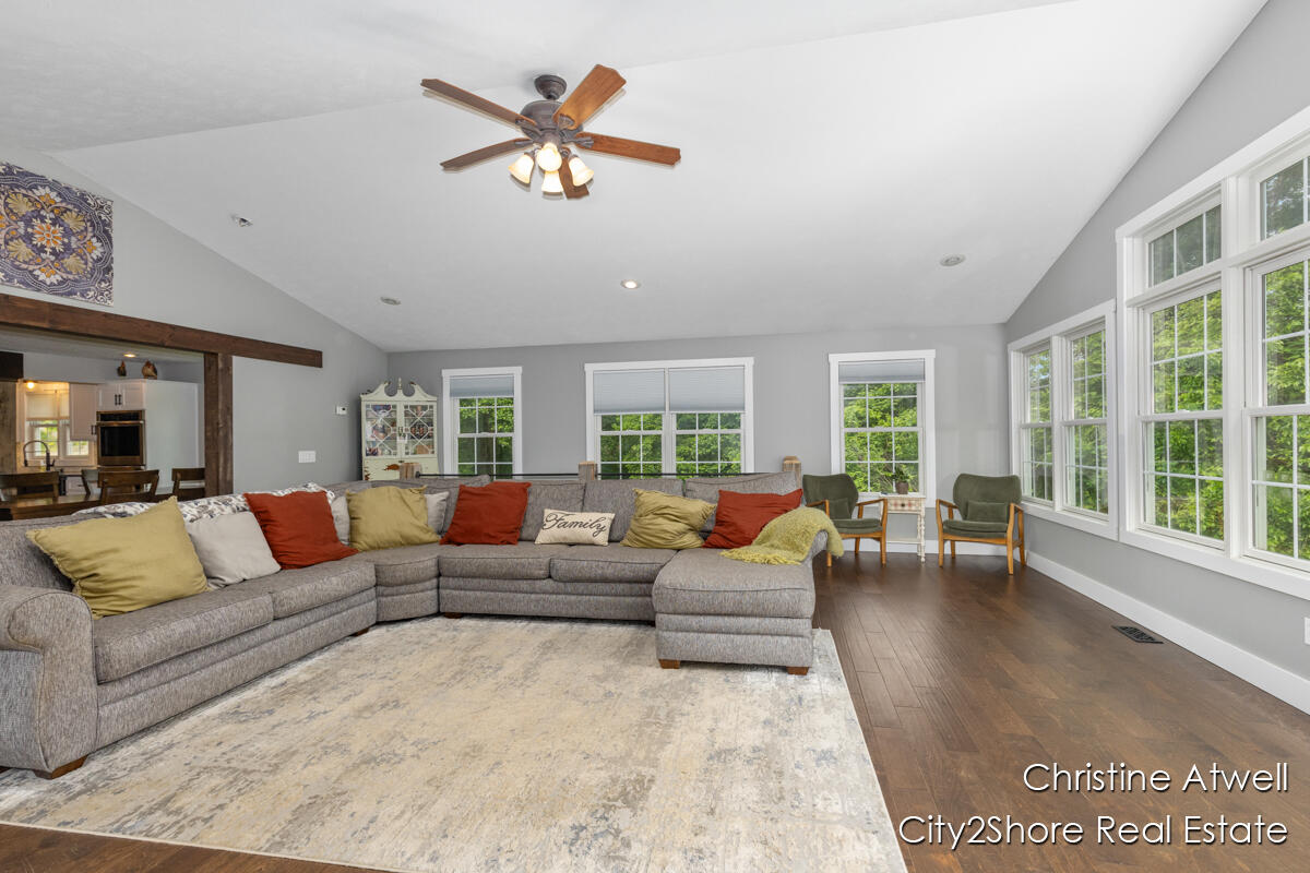 1495 Yeckley Road Hastings, MI 49058 - Photo 9 of 36 IMG_1005