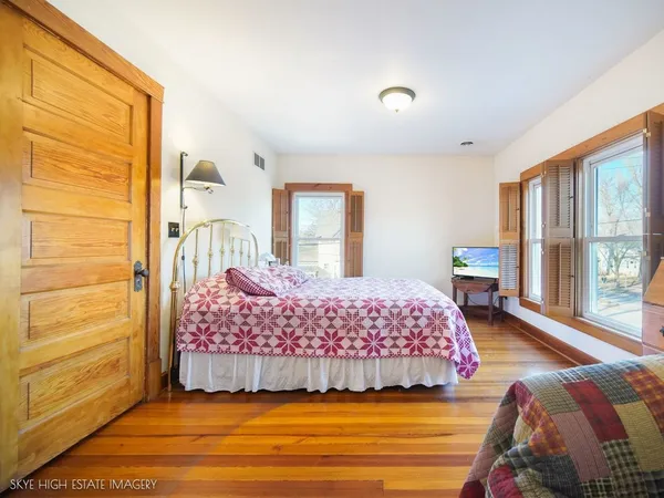 $389,900 | 313 North Raynor Avenue, Joliet, IL 60435