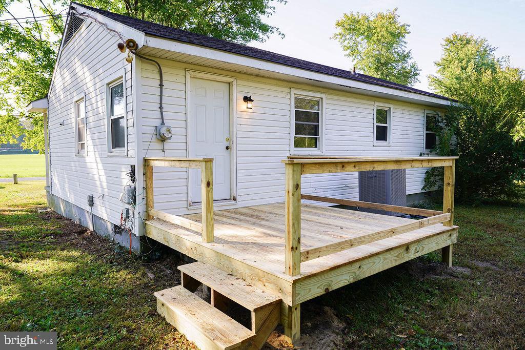 27548 Log Cabin Road Salisbury, MD 21801 - Photo 2 of 28 Gallery Image 2