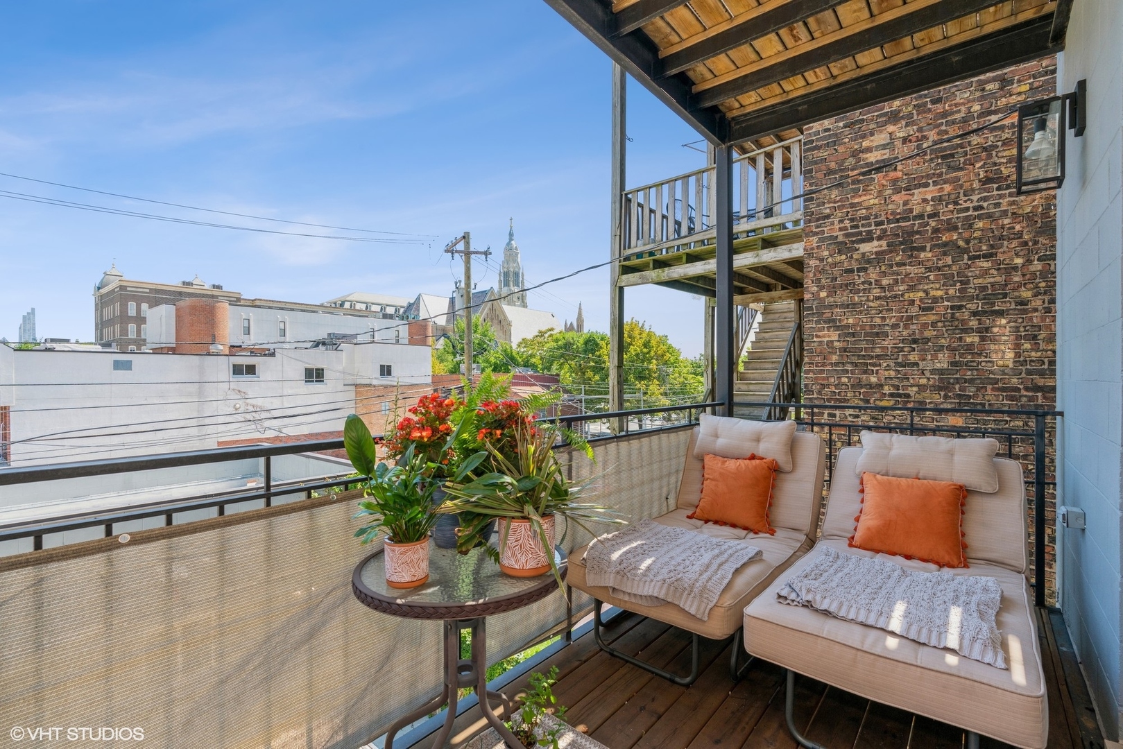 1033 South Racine Avenue, Unit 2S Chicago, IL 60607 - Photo 12 of 13 a outdoor living with furniture