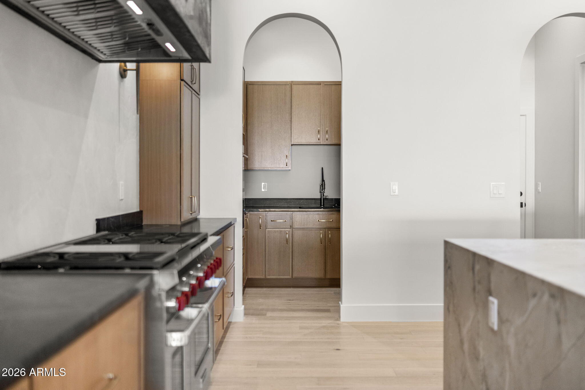 4512 North 38th Street Phoenix, AZ 85018 - Photo 8 of 35 Kitchen