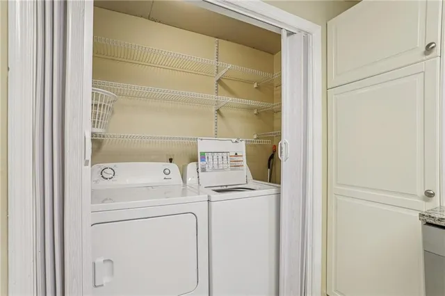 $305,000 | 208 Bainbridge Drive Northwest, Atlanta, GA 30327