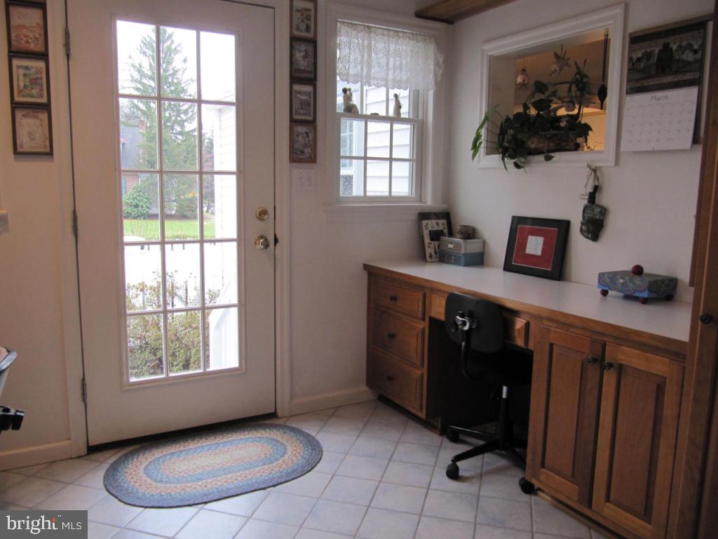 1885 Nanticoke Road Lancaster, PA 17601 - Photo 13 of 28 Gallery Image 13