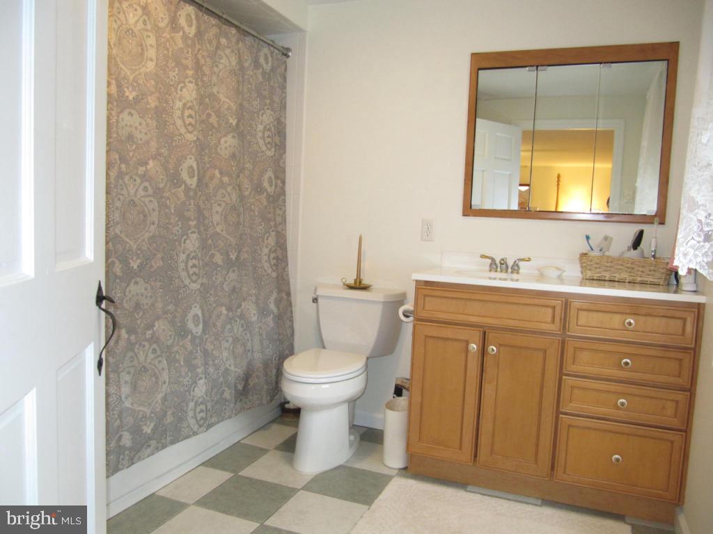1885 Nanticoke Road Lancaster, PA 17601 - Photo 16 of 28 Gallery Image 16