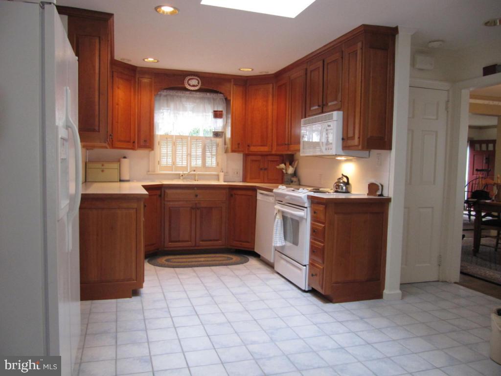 1885 Nanticoke Road Lancaster, PA 17601 - Photo 9 of 28 Gallery Image 9