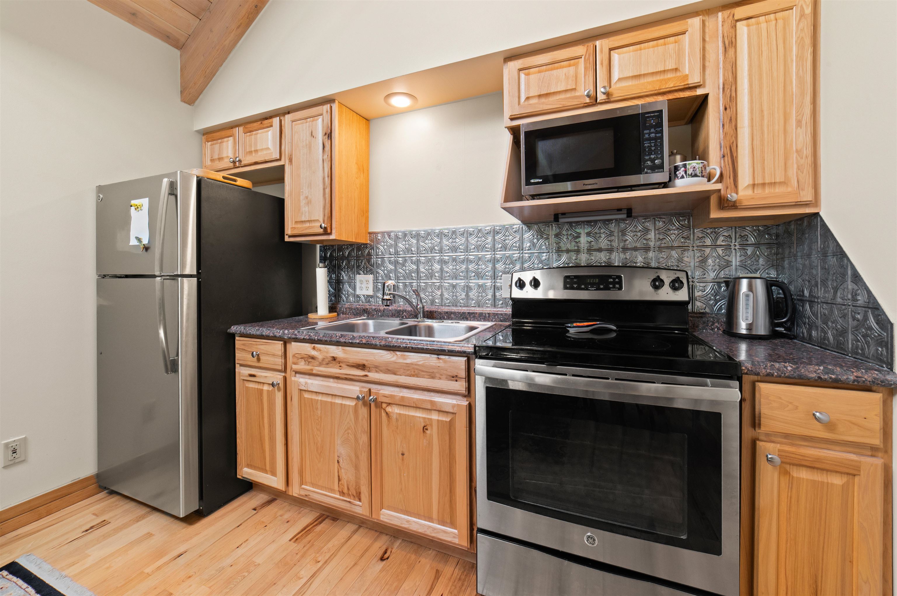 592 Osprey Lane Lewiston, MI 49756 - Photo 7 of 24 1947198-f817f444-5643-45dd-bcbe-99183ce9d360.JPG