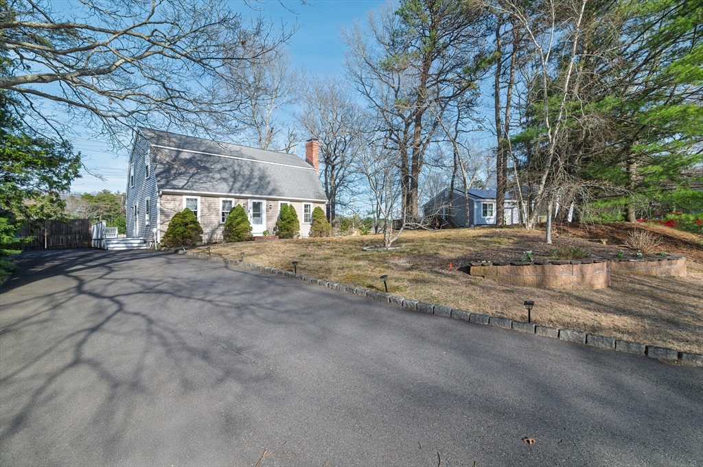 30 Huntington Road Plymouth, MA 02360 - Photo 2 of 35 a view of street with large trees