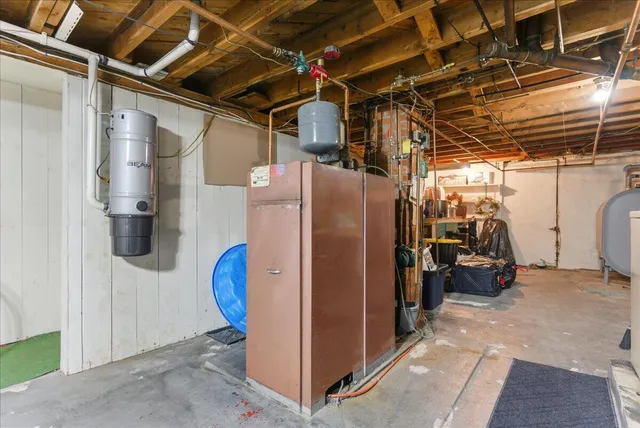 $235,000 | 15 St Croix Street, Lewiston, ME 04240