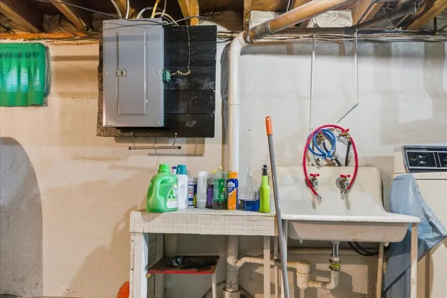 $235,000 | 15 St Croix Street, Lewiston, ME 04240