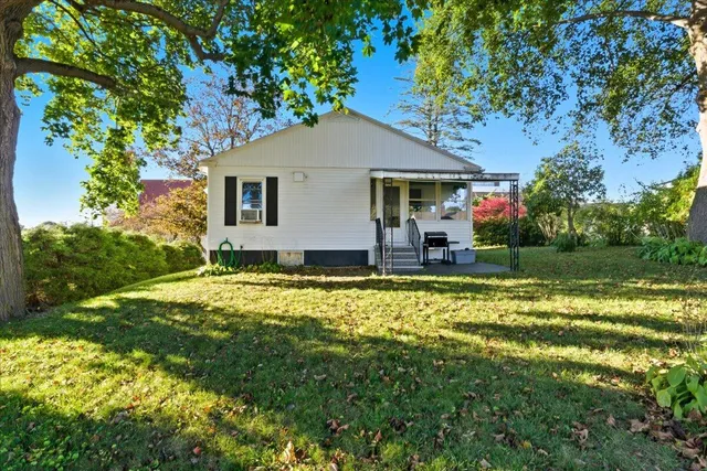 $235,000 | 15 St Croix Street, Lewiston, ME 04240