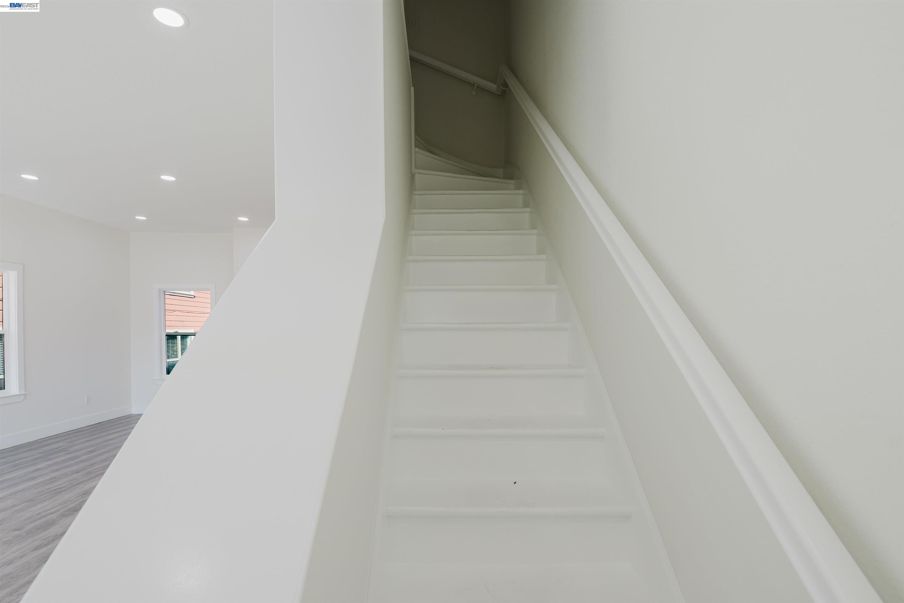 1778 8th Street Oakland, CA 94607 - Photo 36 of 36 a view of entryway