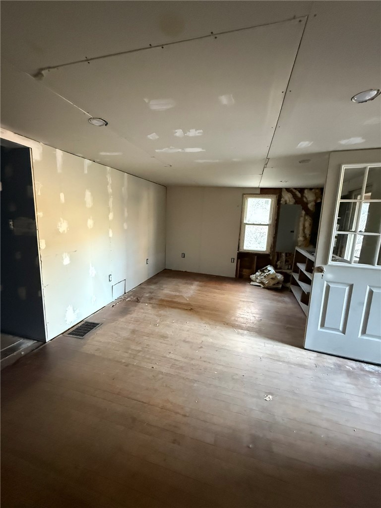 123 Shepard Lane Roxbury, NY 12474 - Photo 11 of 34