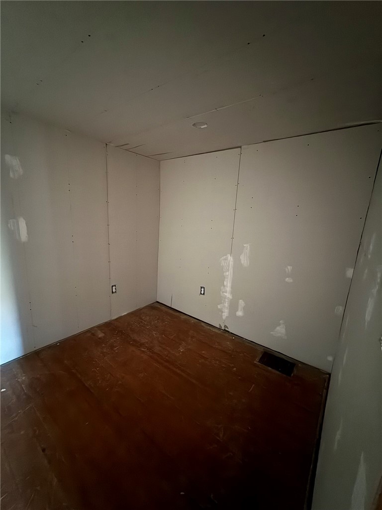 123 Shepard Lane Roxbury, NY 12474 - Photo 15 of 34