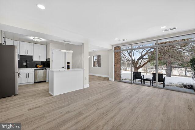 18611 Walkers Choice Road, Unit 18611 Gaithersburg, MD 20886 - Photo 4 of 21