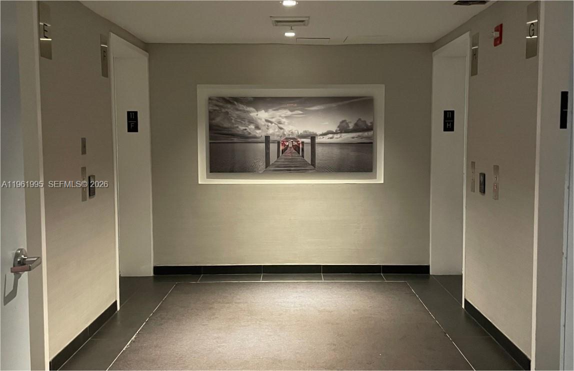 335 South Biscayne Boulevard, Unit 2212 Miami, FL 33131 - Photo 7 of 69