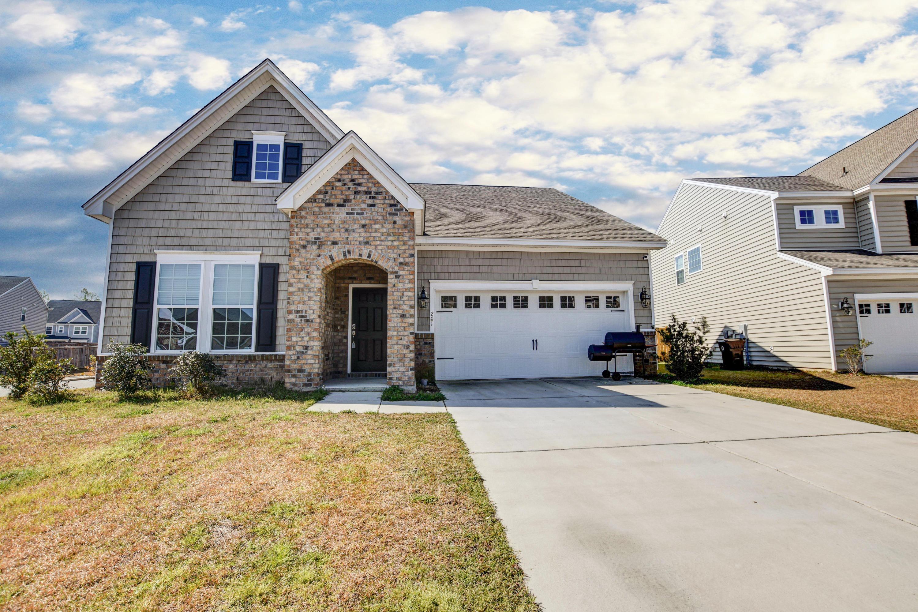 201 Lab Court Moncks Corner, SC 29461 - Photo 2 of 22 201 Lab 20
