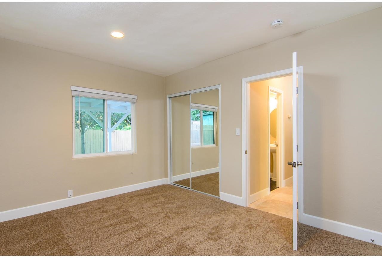 855 Kempton Street Spring Valley, CA 91977 - Photo 12 of 18 Gallery Image 12