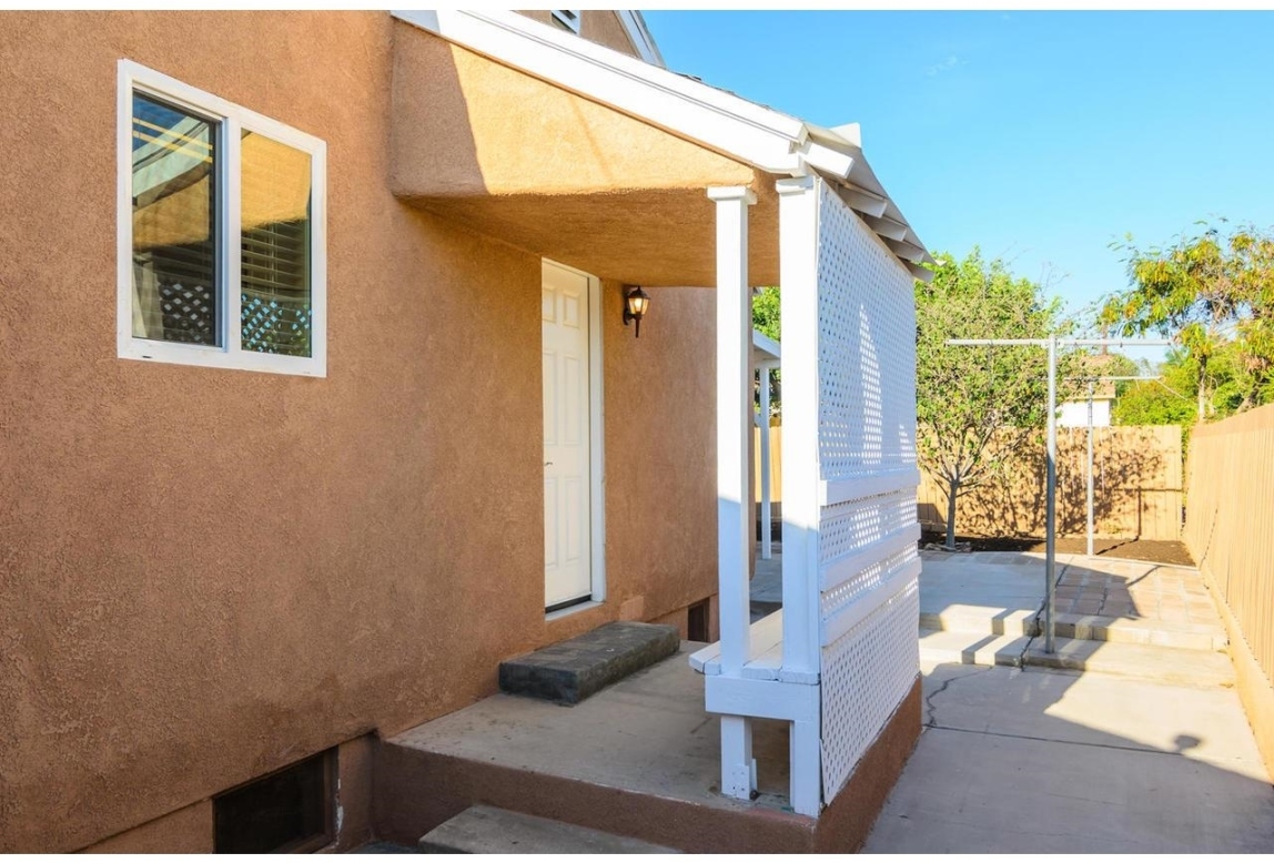 855 Kempton Street Spring Valley, CA 91977 - Photo 17 of 18 Gallery Image 17