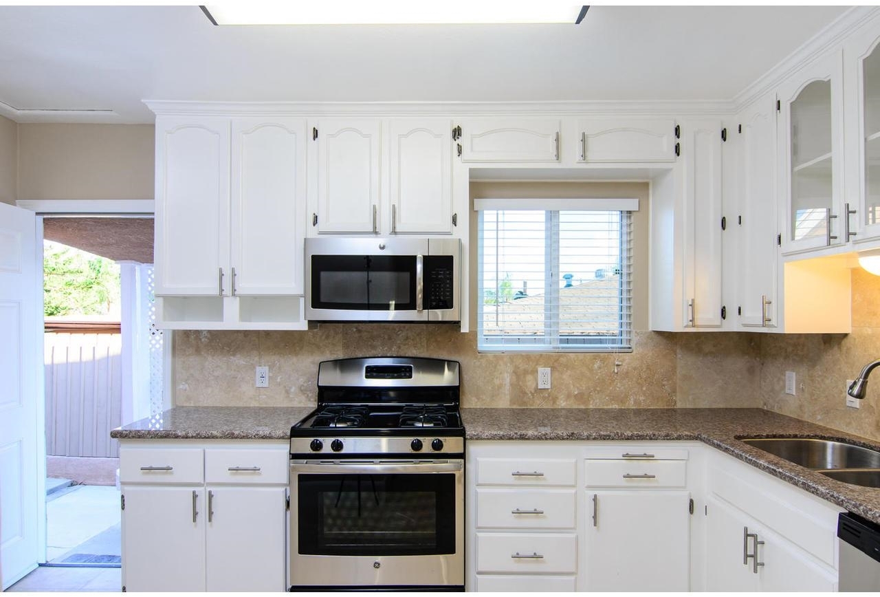 855 Kempton Street Spring Valley, CA 91977 - Photo 6 of 18 Gallery Image 6