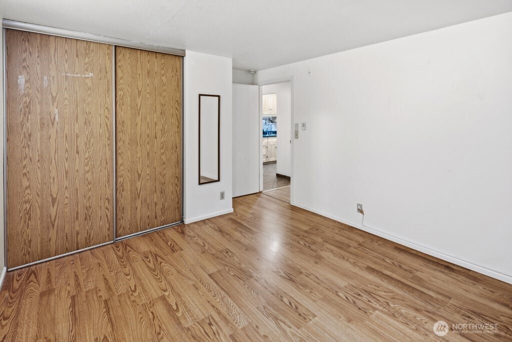 710 North 160th Street, Unit B112 Shoreline, WA 98133 - Photo 12 of 22