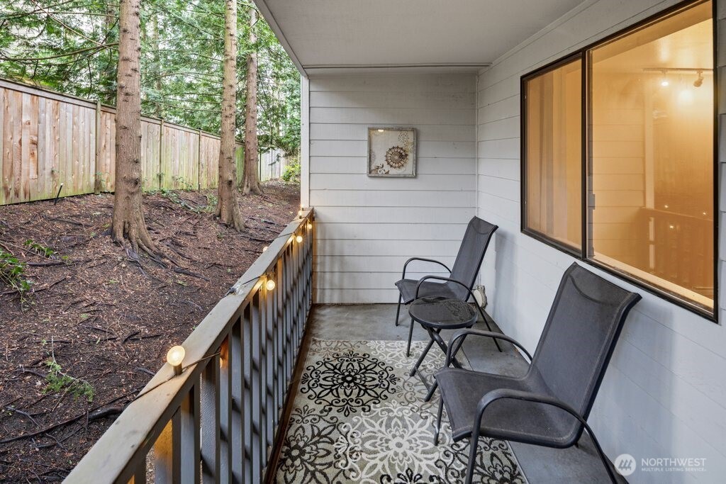 710 North 160th Street, Unit B112 Shoreline, WA 98133 - Photo 14 of 22