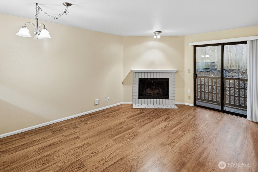 710 North 160th Street, Unit B112 Shoreline, WA 98133 - Photo 6 of 22