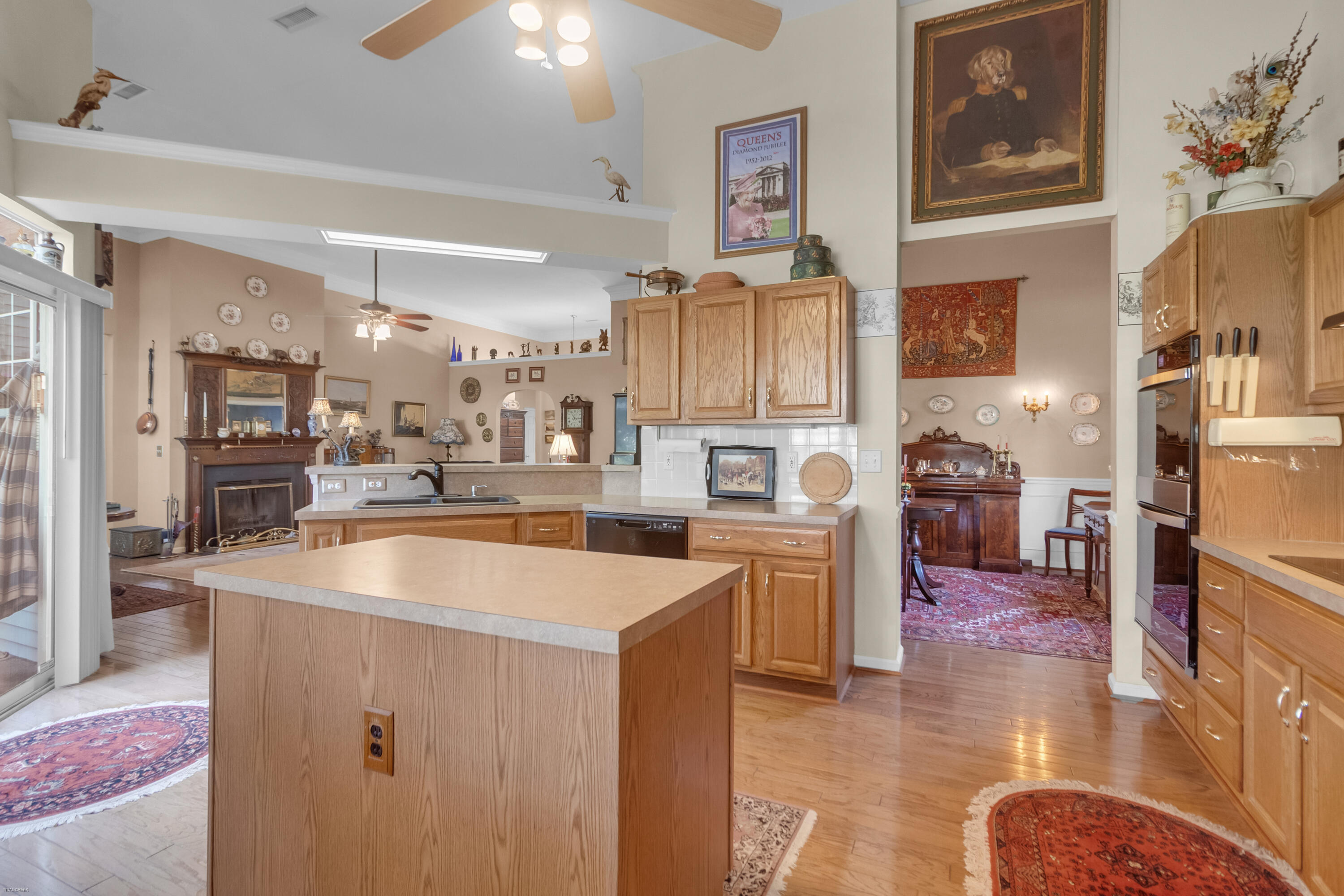 5030 Weatherstone Road Charleston, SC 29414 - Photo 18 of 47 Kitchen Island
