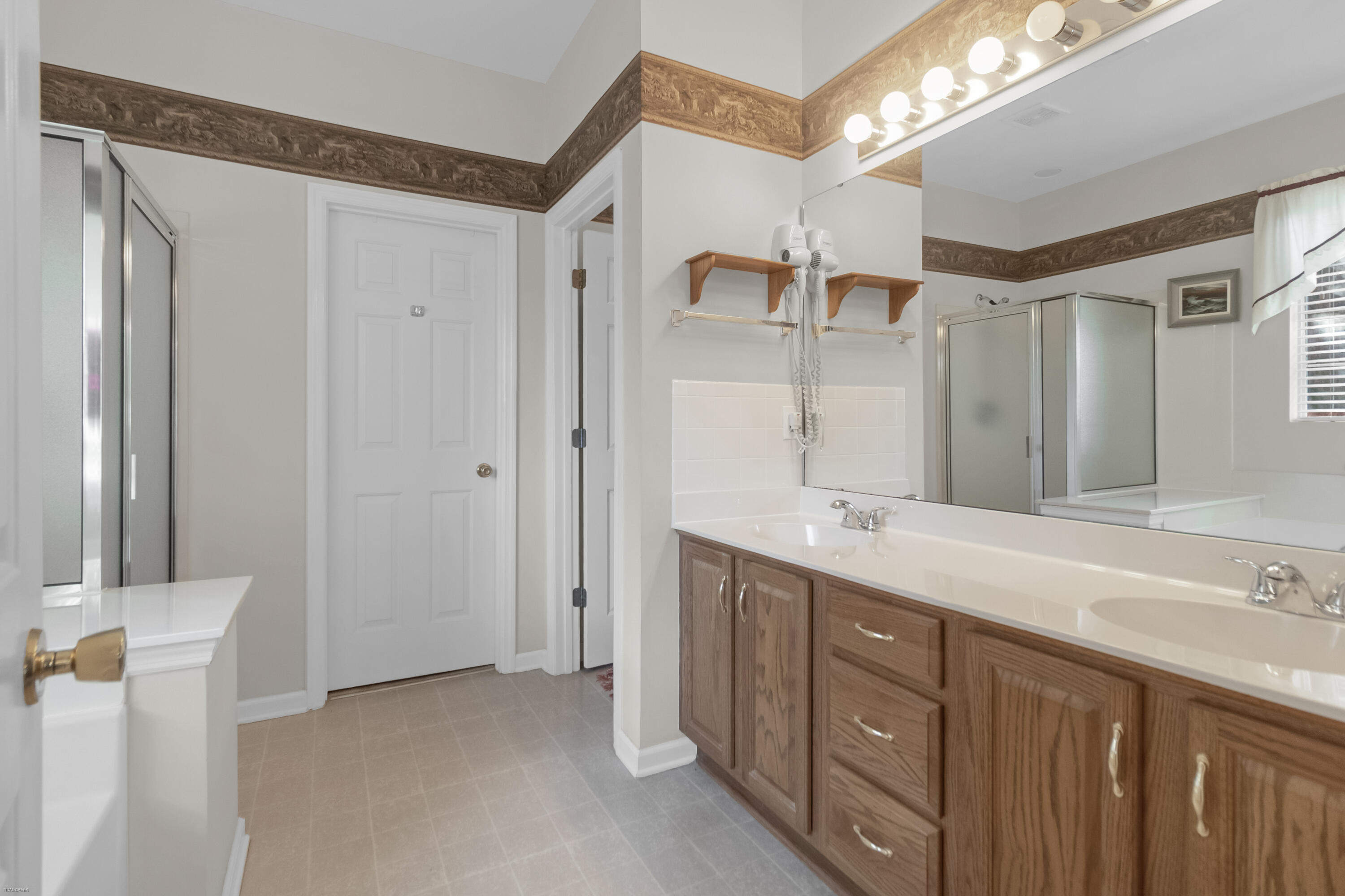 5030 Weatherstone Road Charleston, SC 29414 - Photo 35 of 47 Primary Bathroom