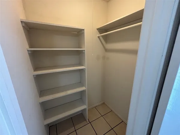 $1,800 | 10423 Sand Pass Lane, Houston, TX 77064