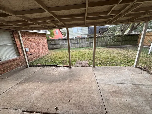 $1,800 | 10423 Sand Pass Lane, Houston, TX 77064