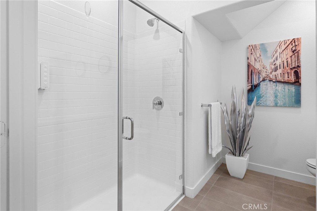 122 Denali Lake Forest, CA 92630 - Photo 6 of 49